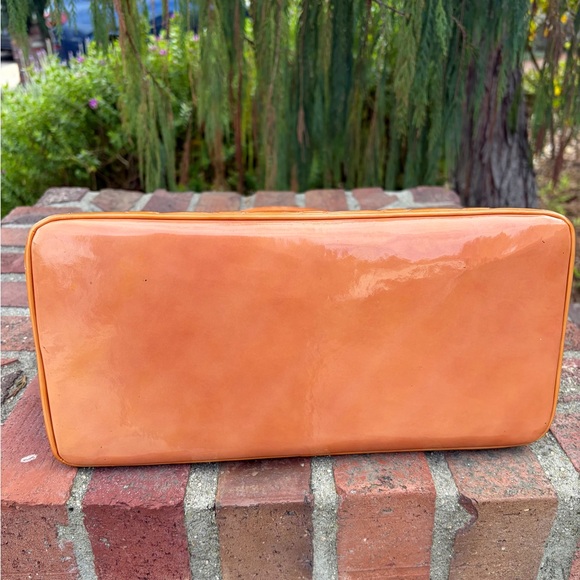 Luxurious Authentic CHANEL Iconic Medallion Tote France w/Dustbag ModPop - Picture 5 of 15